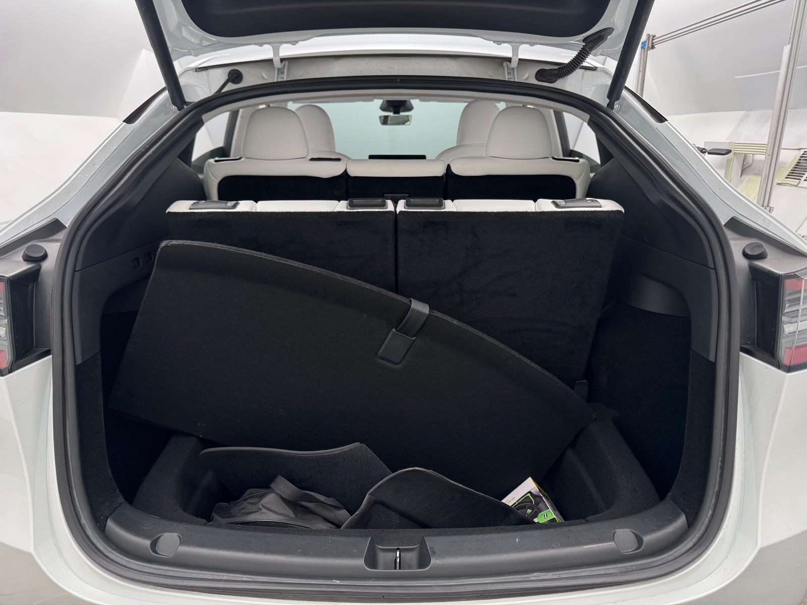 Thumbnail: 2024 Tesla Model Y - 6