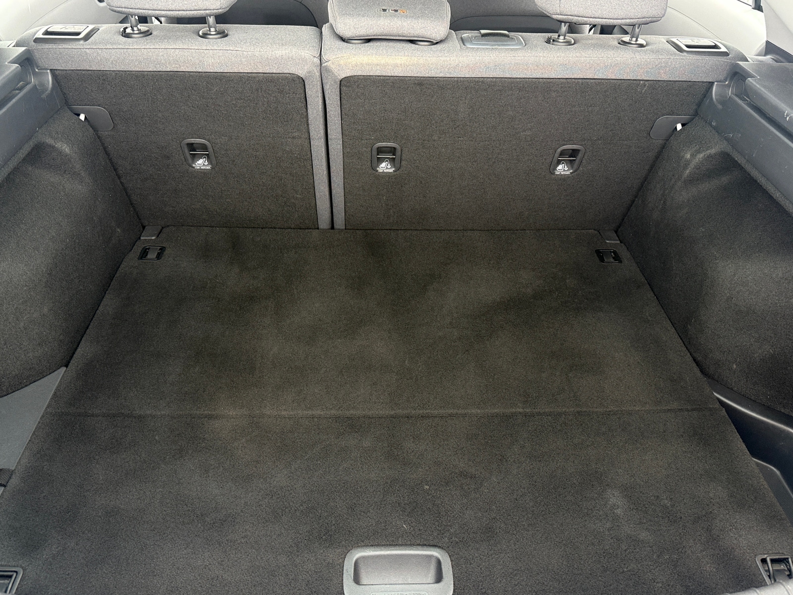 Thumbnail: 2020 Hyundai Ioniq - 7