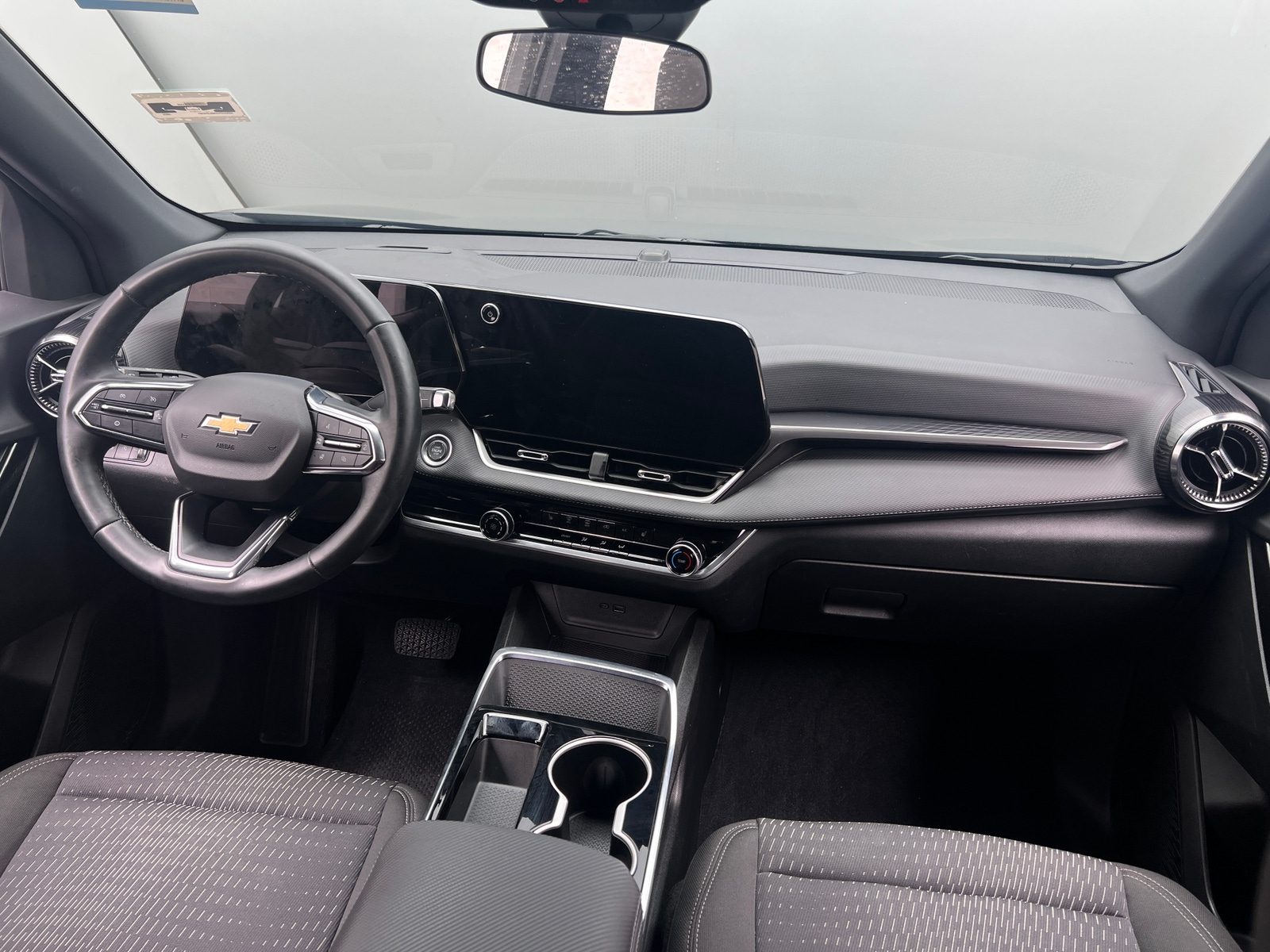 Thumbnail: 2025 Chevrolet Equinox - 3