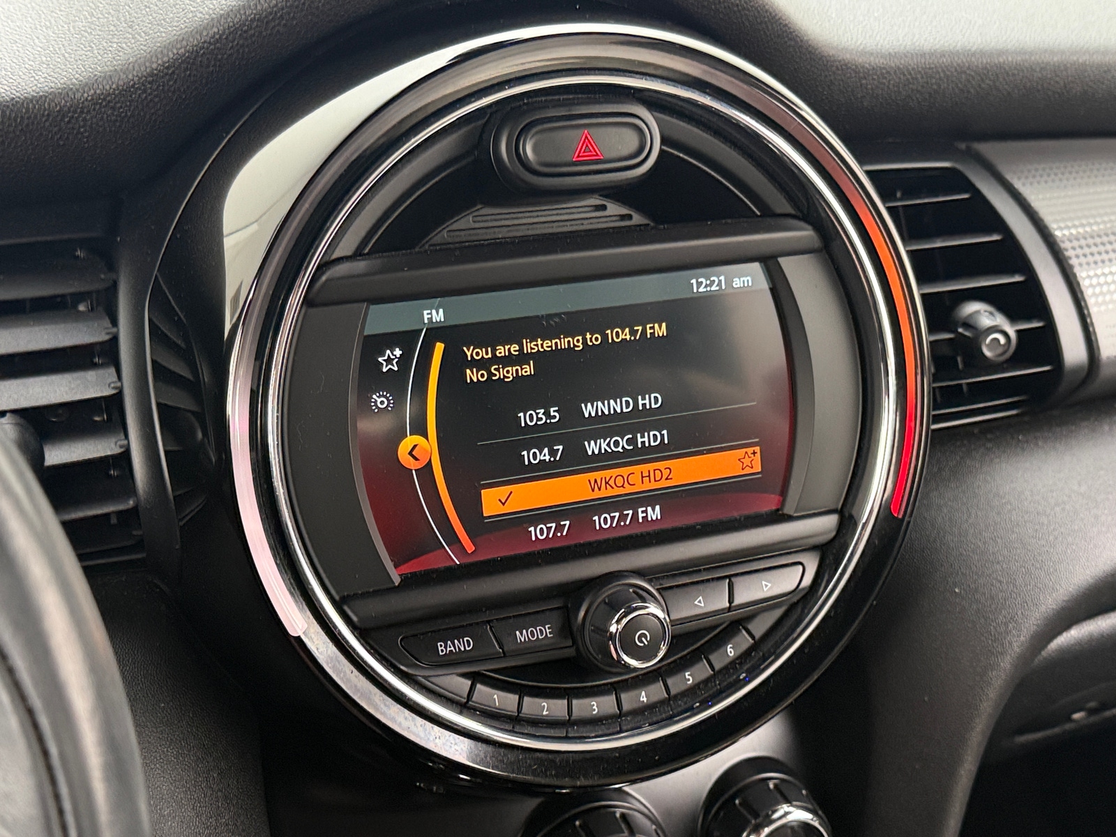 Thumbnail: 2019 MINI Cooper Convertible - 3