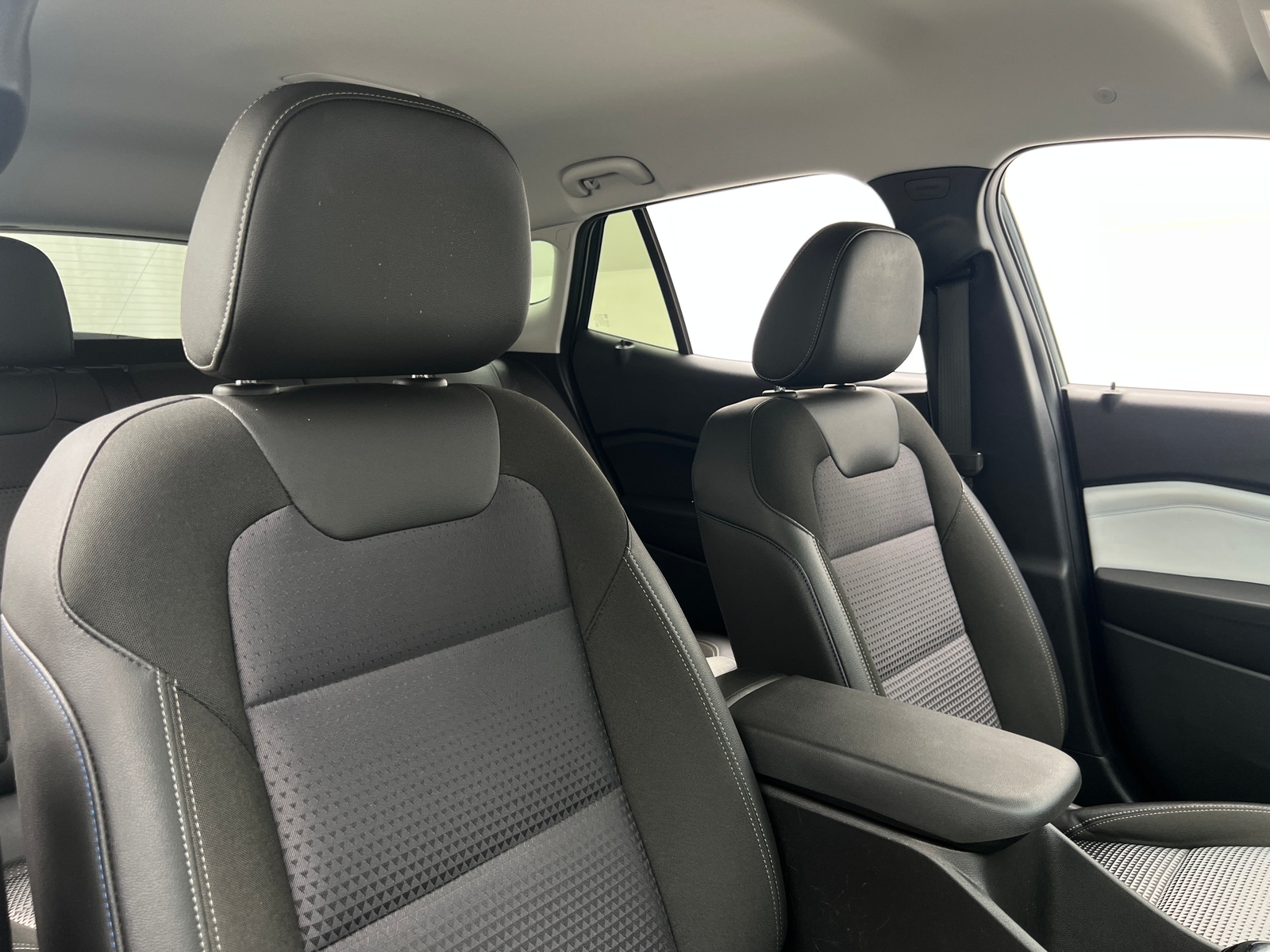 Thumbnail: 2025 Chevrolet Trax - 2