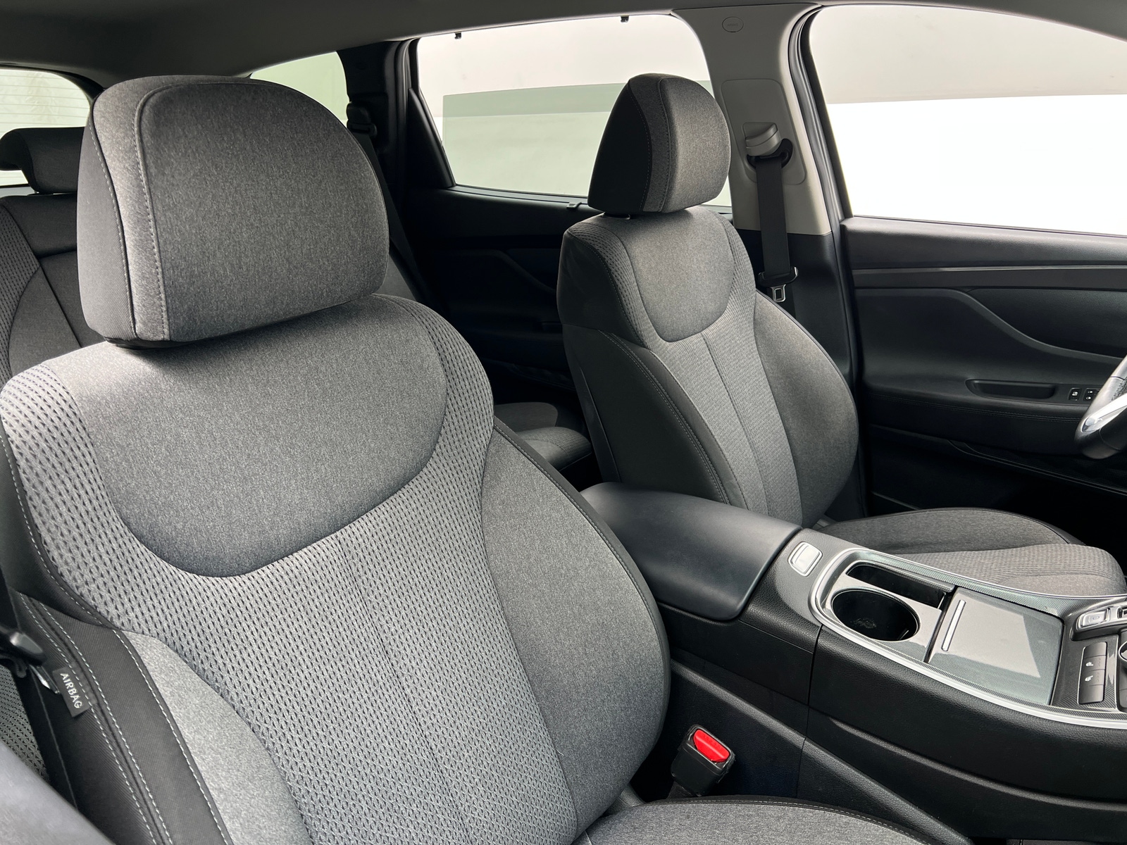 Thumbnail: 2022 Hyundai Santa Fe - 2