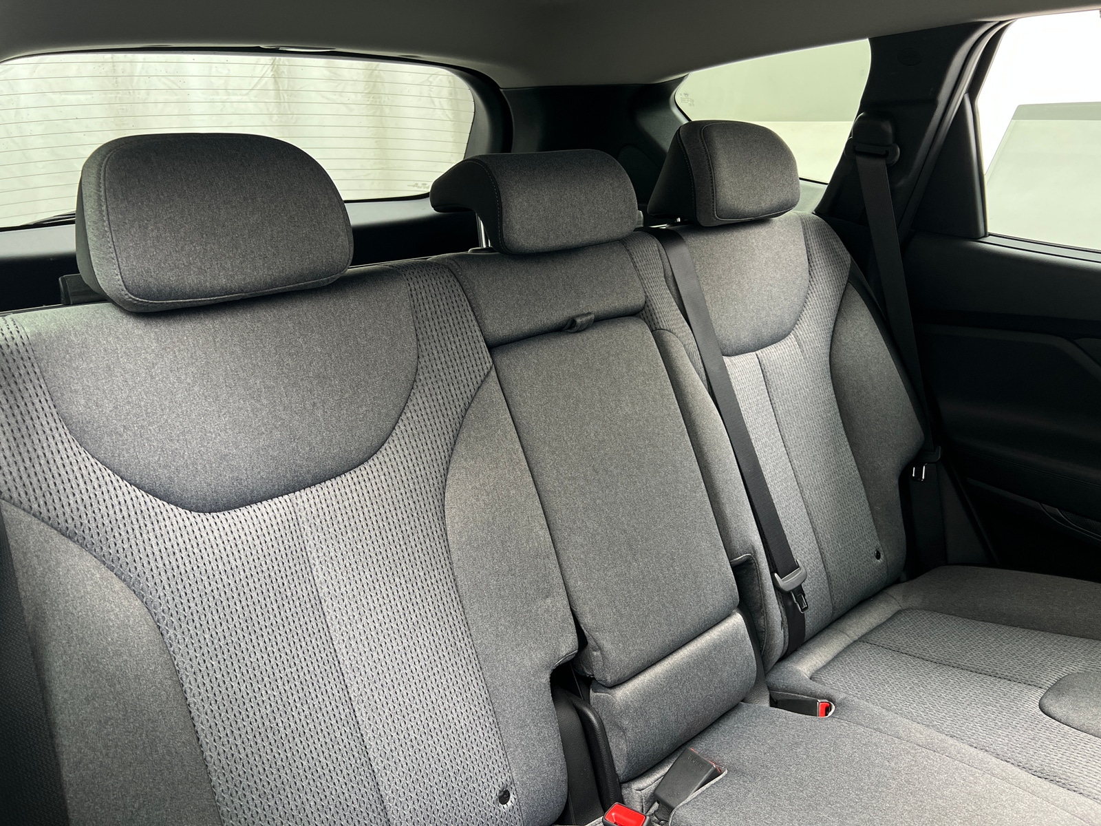 Thumbnail: 2022 Hyundai Santa Fe - 6