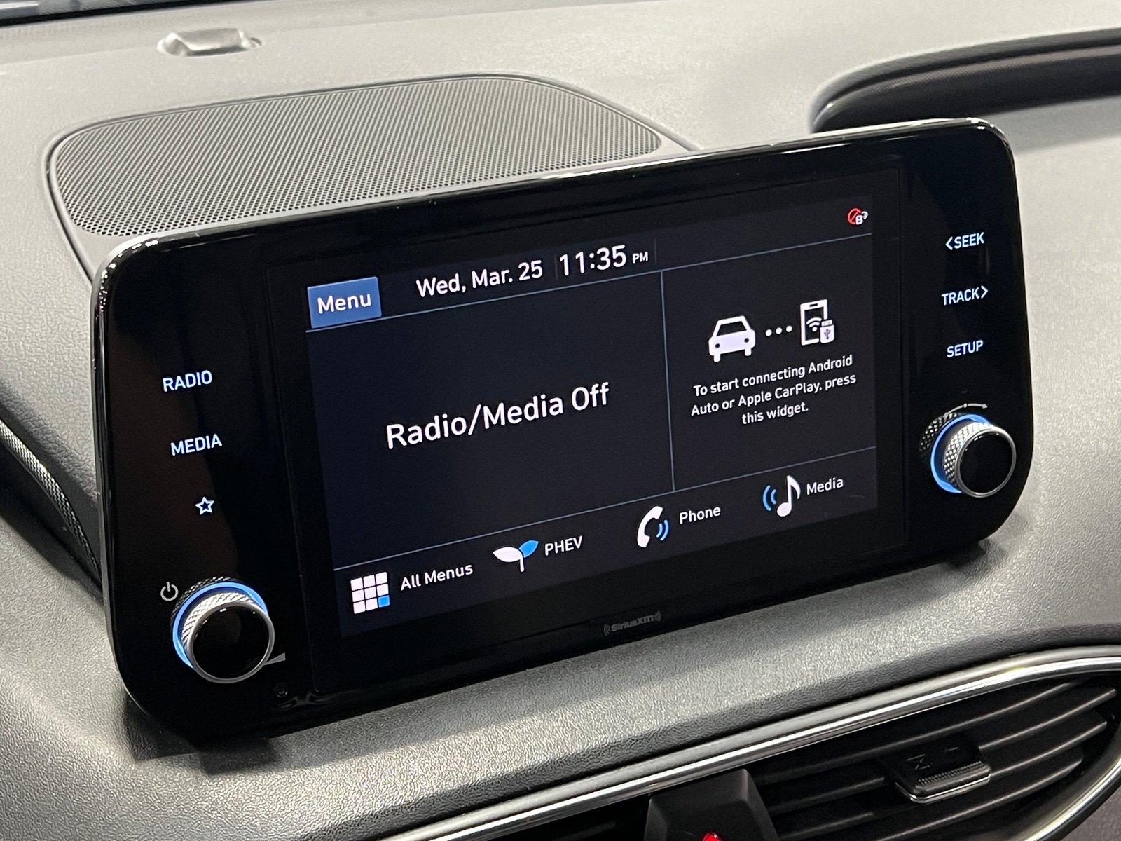 Thumbnail: 2022 Hyundai Santa Fe - 4