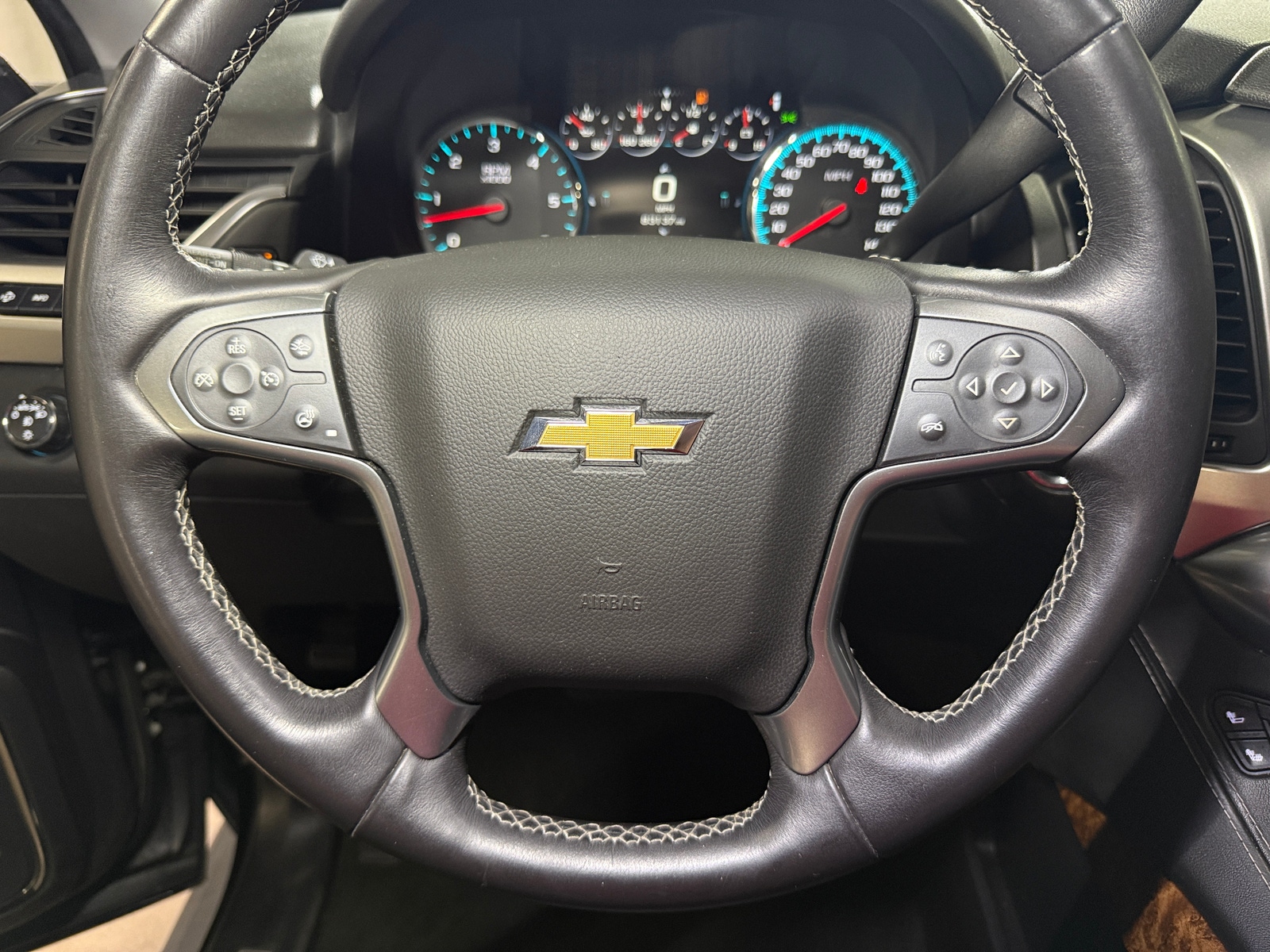 Thumbnail: 2016 Chevrolet Tahoe - 4