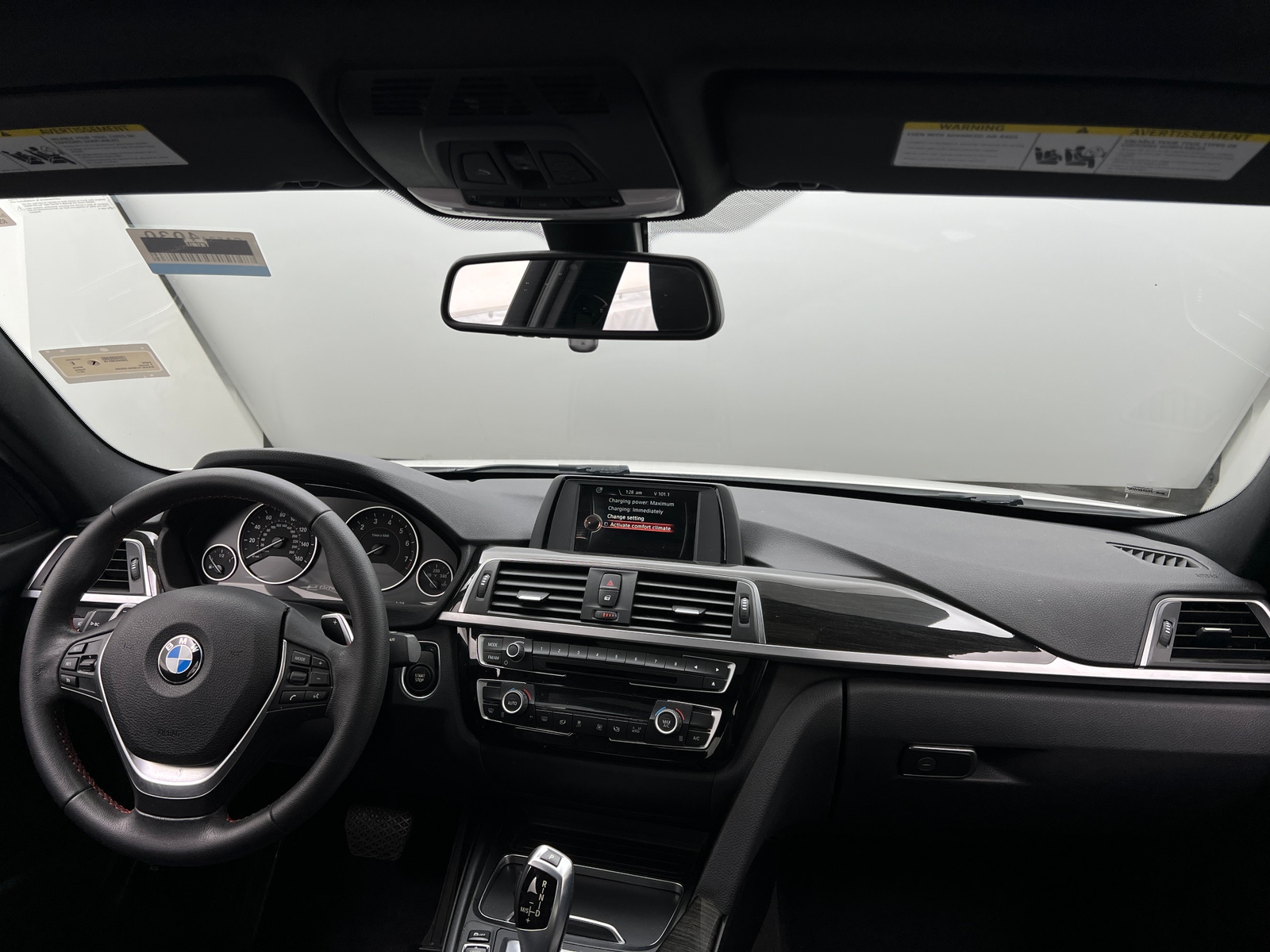 Thumbnail: 2017 BMW 3 Series - 2