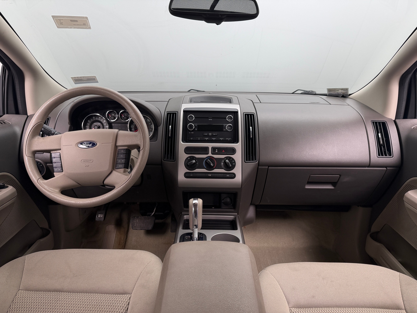 Thumbnail: 2010 Ford Edge - 3