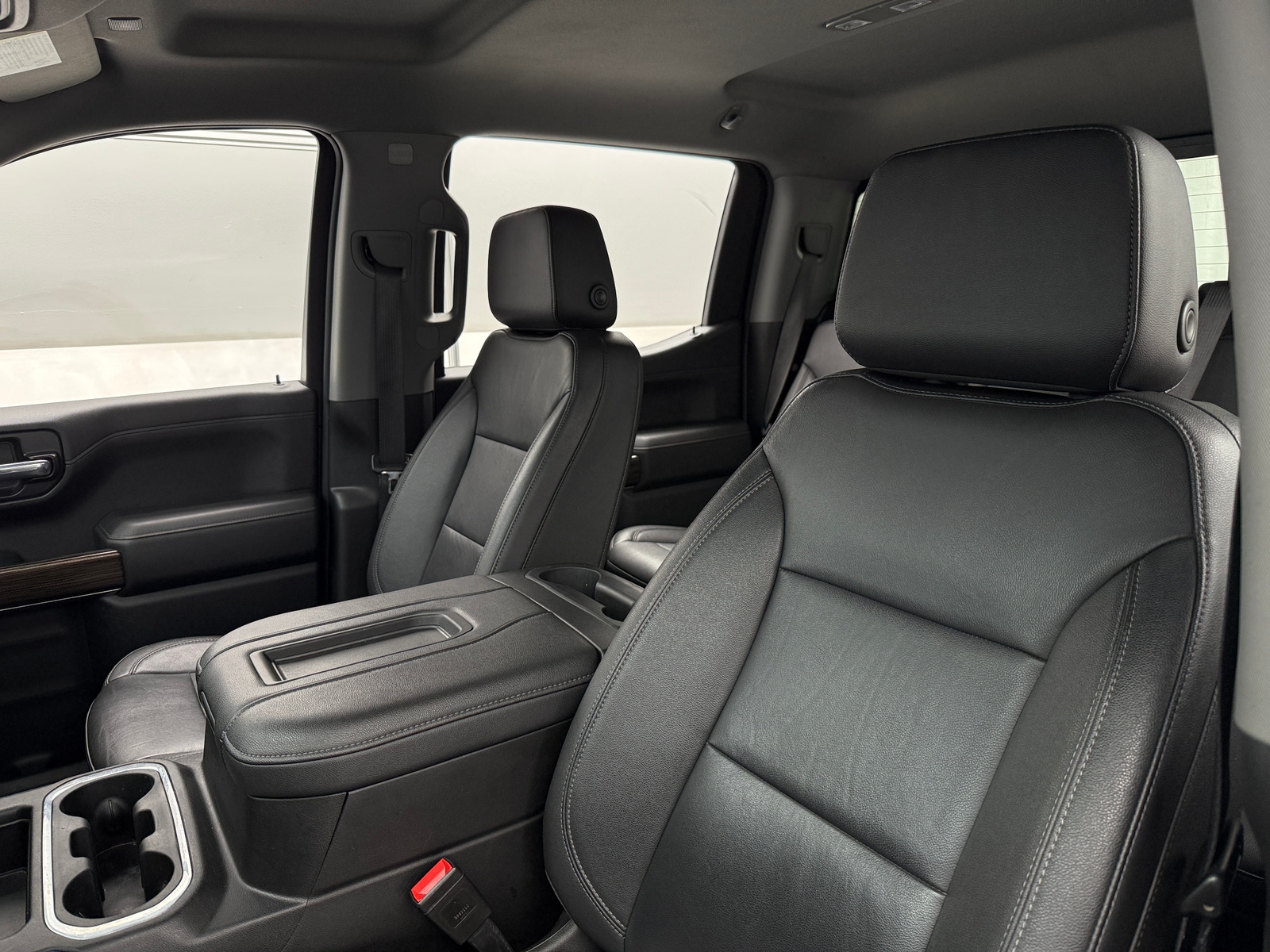 Thumbnail: 2021 Chevrolet Silverado 1500 - 2