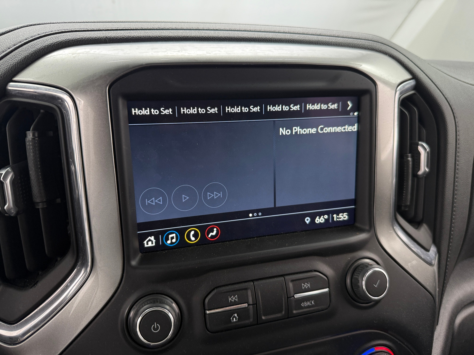 Thumbnail: 2021 Chevrolet Silverado 1500 - 4