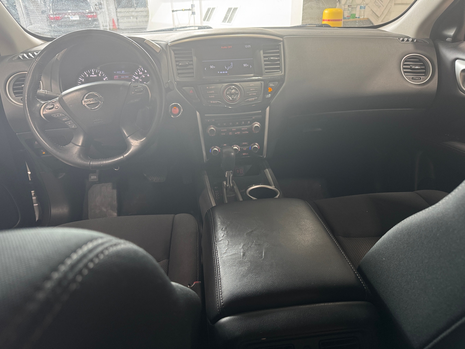 Thumbnail: 2019 Nissan Pathfinder - 3