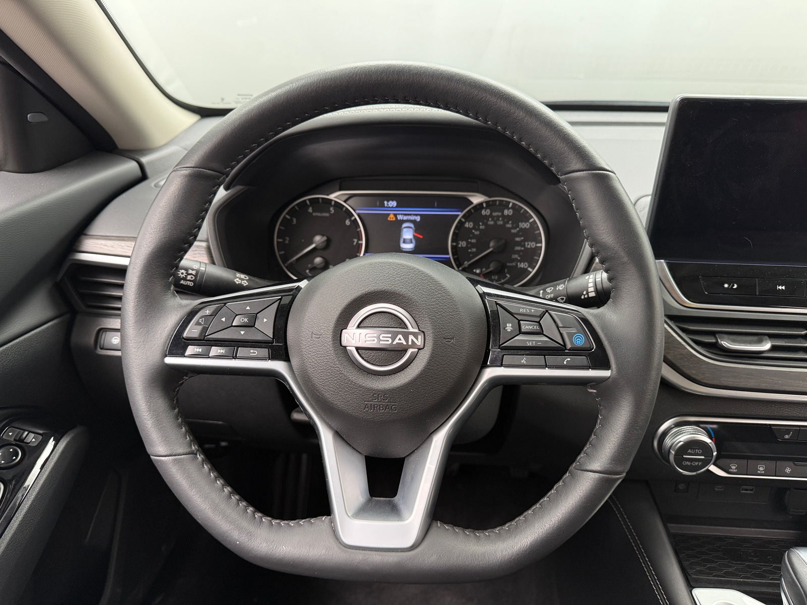 Thumbnail: 2025 Nissan Altima - 4