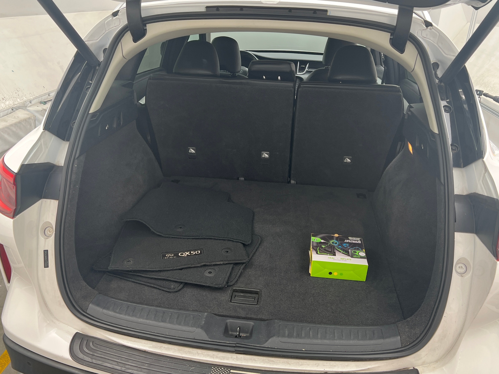 Thumbnail: 2020 INFINITI QX50 - 6