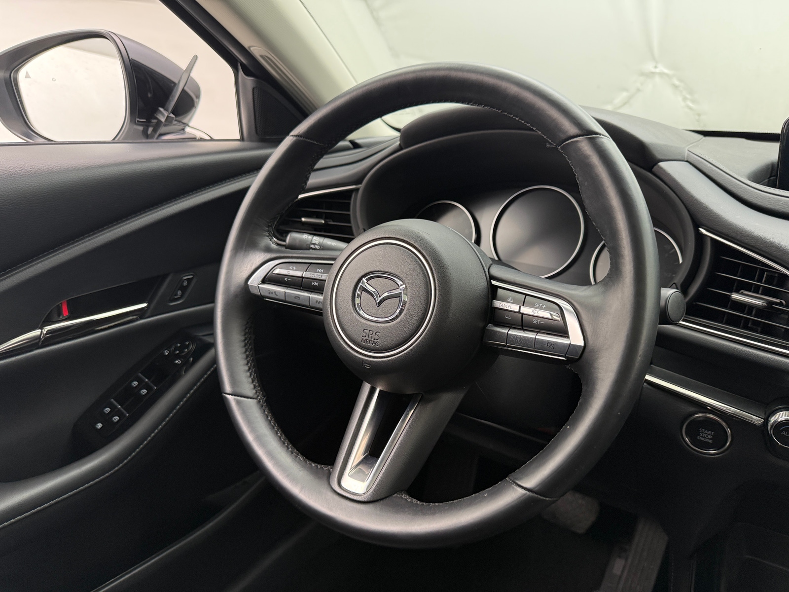 Thumbnail: 2022 Mazda CX-30 - 4