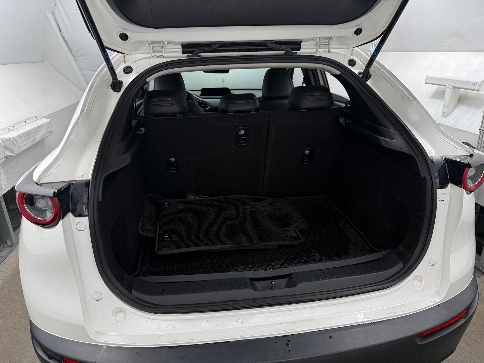 Thumbnail: 2022 Mazda CX-30 - 6