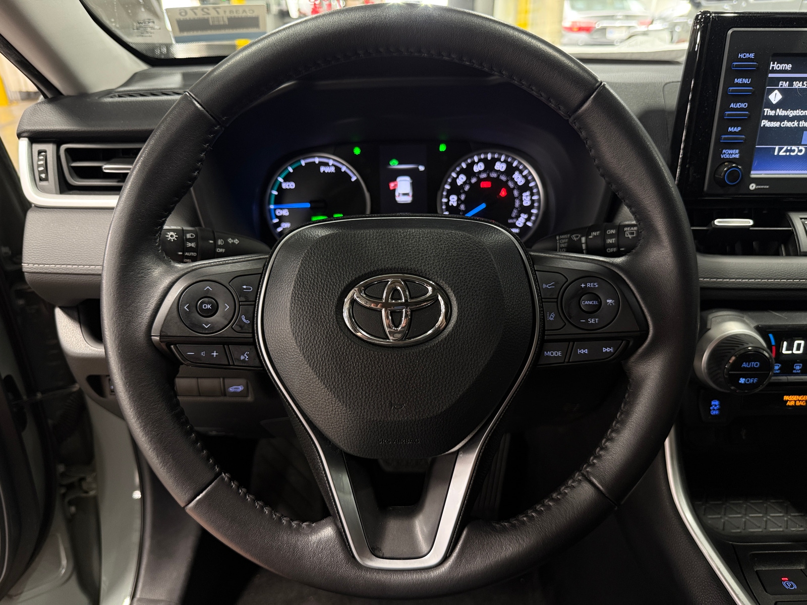 Thumbnail: 2021 Toyota RAV4 - 4