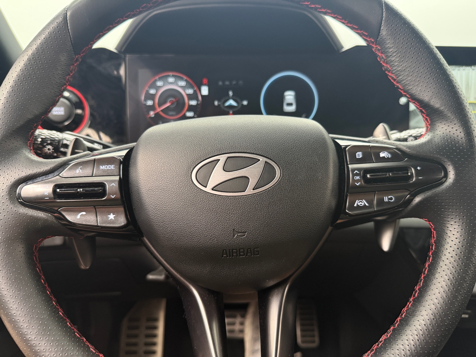 Thumbnail: 2024 Hyundai Elantra - 5