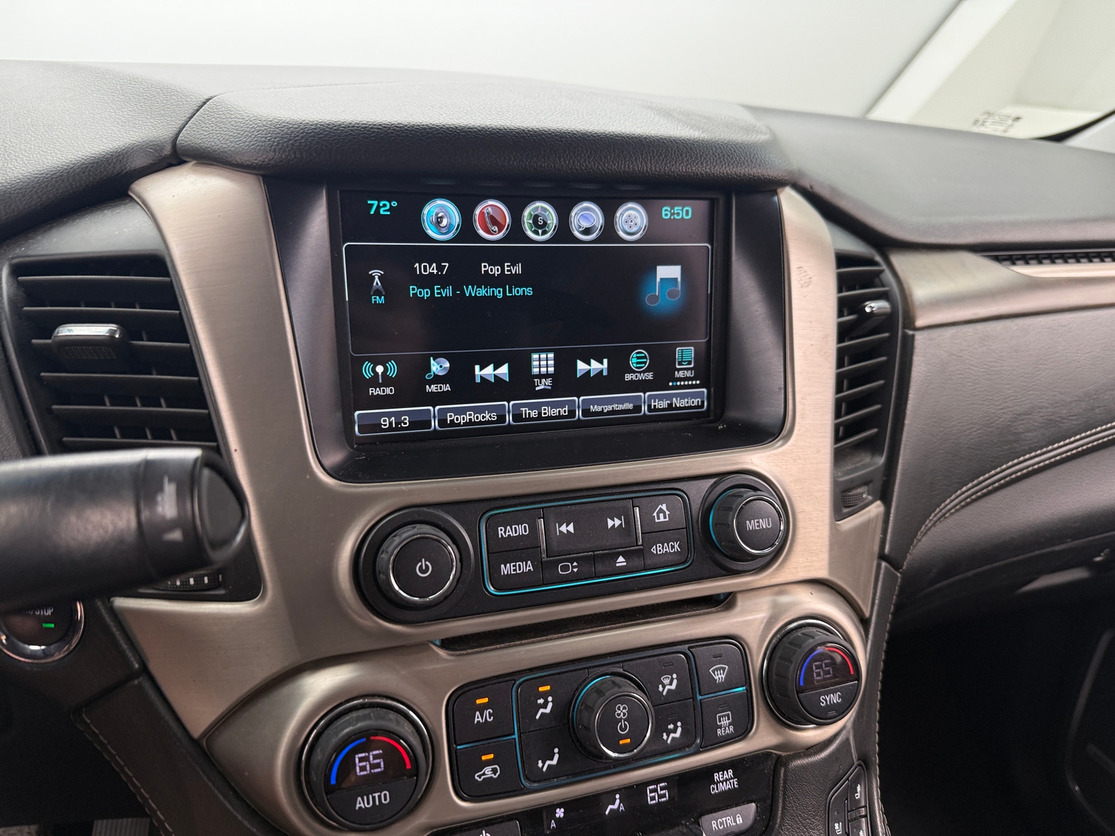 Thumbnail: 2019 GMC Yukon - 3