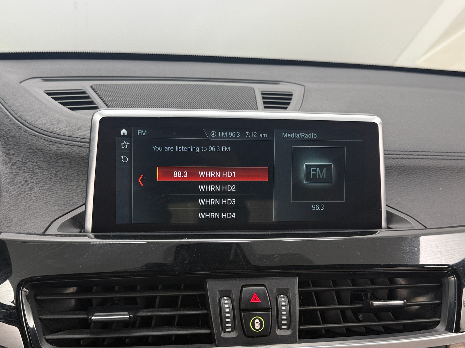 Thumbnail: 2021 BMW X1 - 3