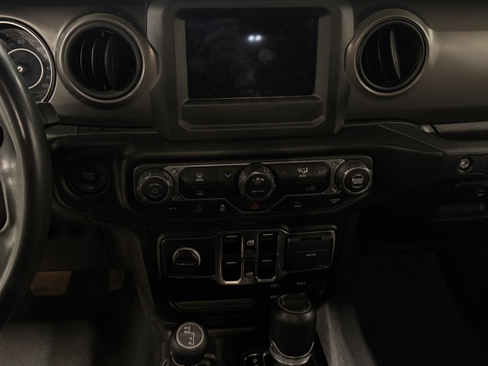 Thumbnail: 2022 Jeep Gladiator - 4