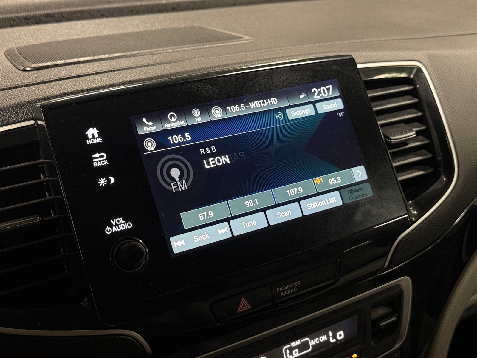 Thumbnail: 2021 Honda Pilot - 3