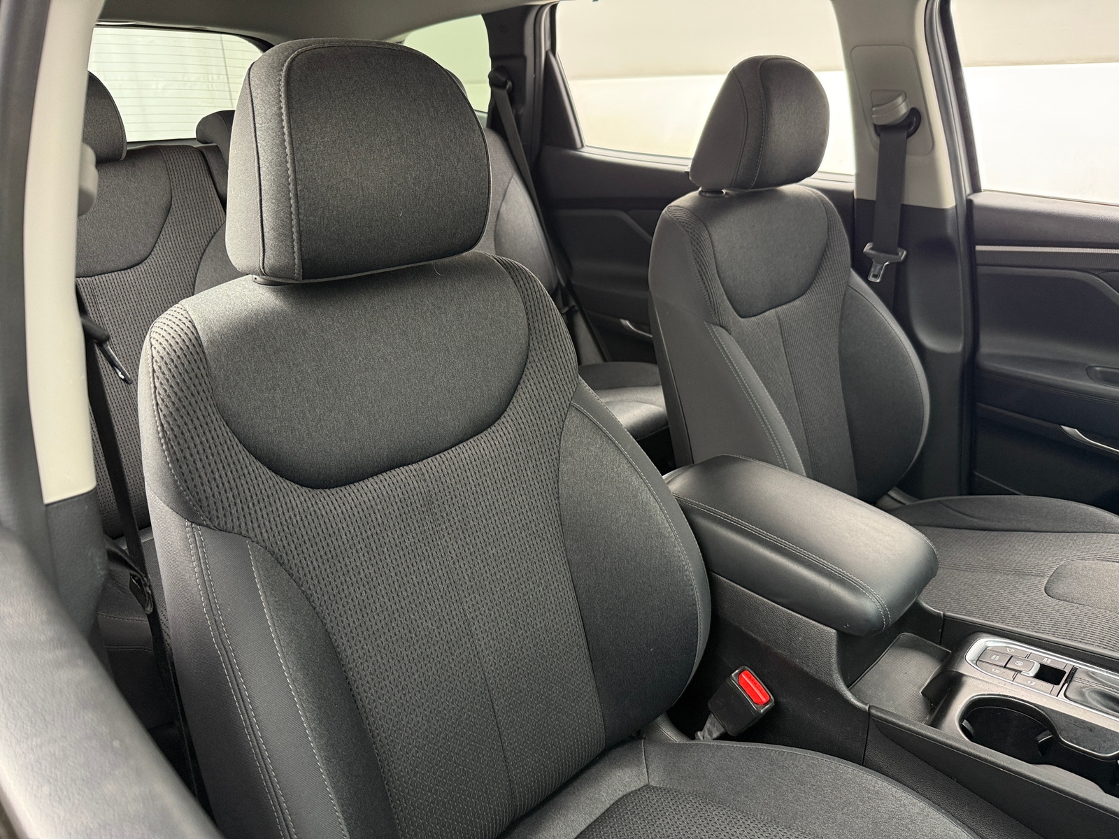 Thumbnail: 2019 Hyundai Santa Fe - 2