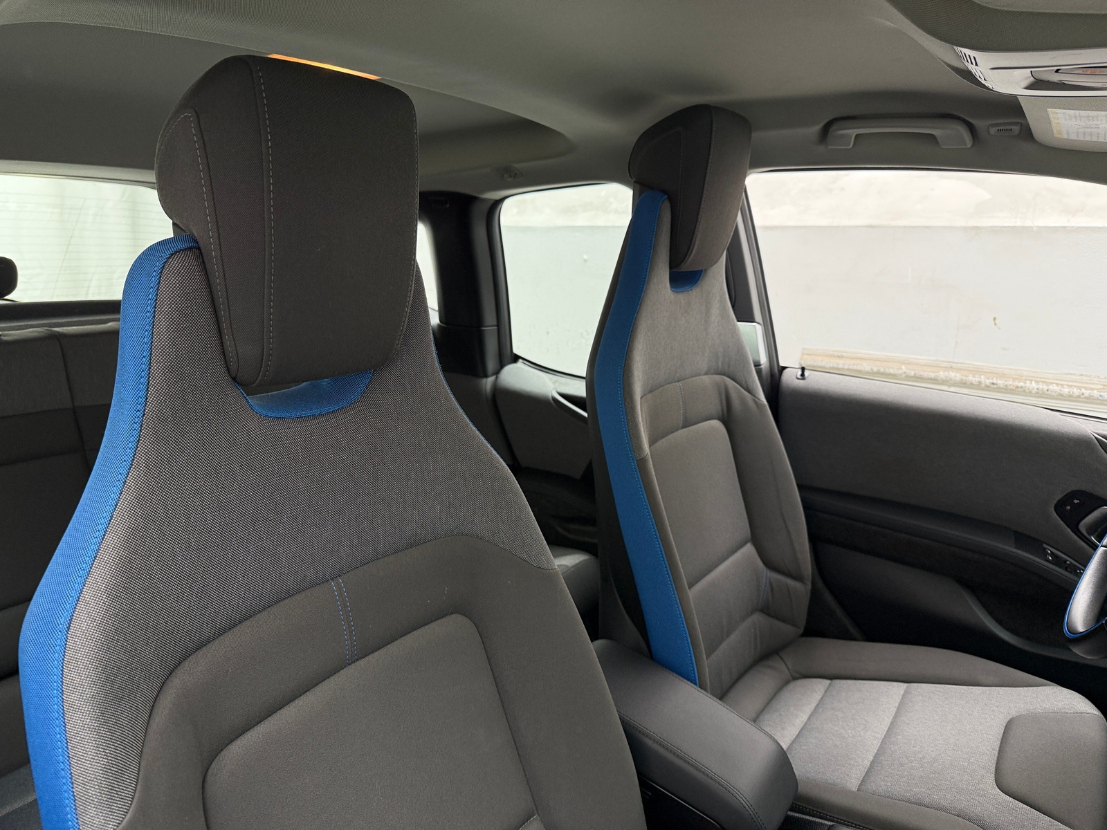 Thumbnail: 2019 BMW i3 - 2