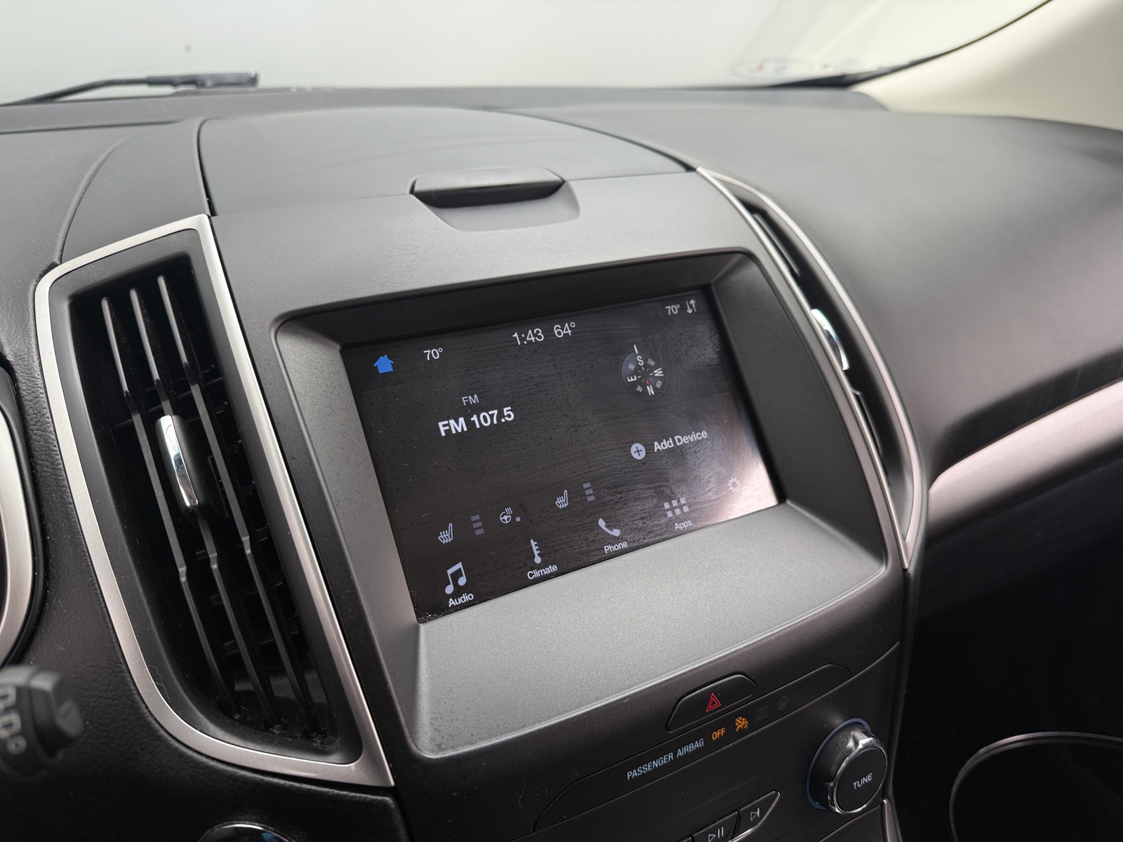 Thumbnail: 2019 Ford Edge - 3