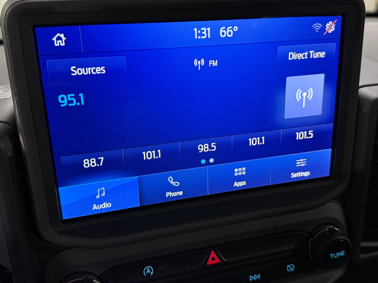 Thumbnail: 2024 Ford Bronco Sport - 4