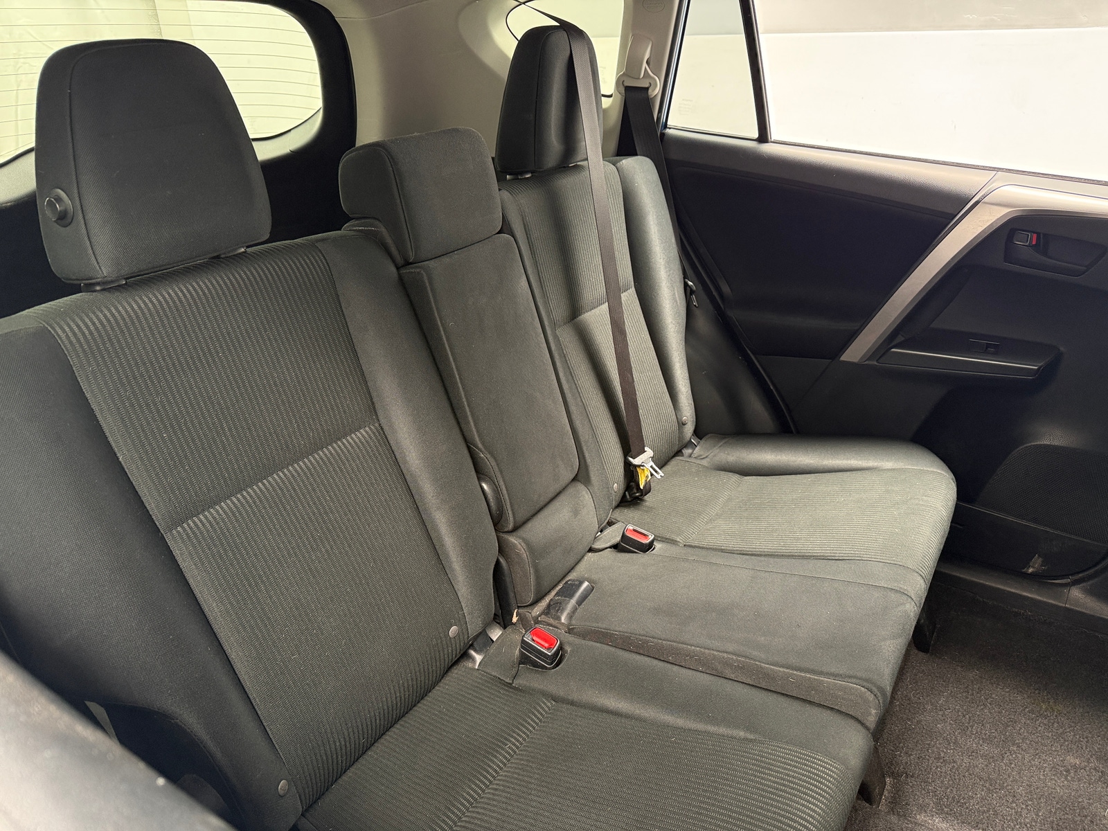 Thumbnail: 2017 Toyota RAV4 - 6