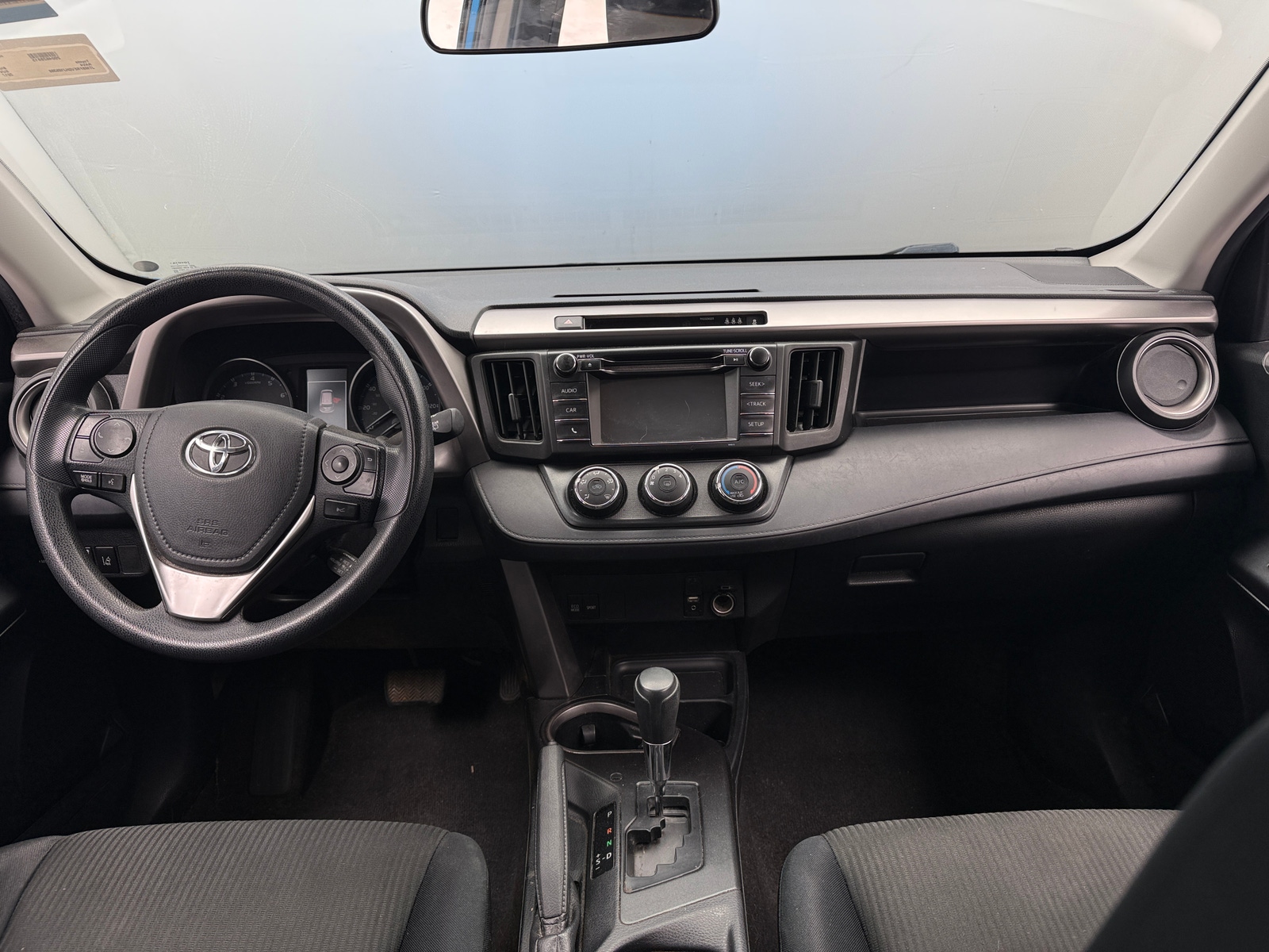 Thumbnail: 2017 Toyota RAV4 - 3