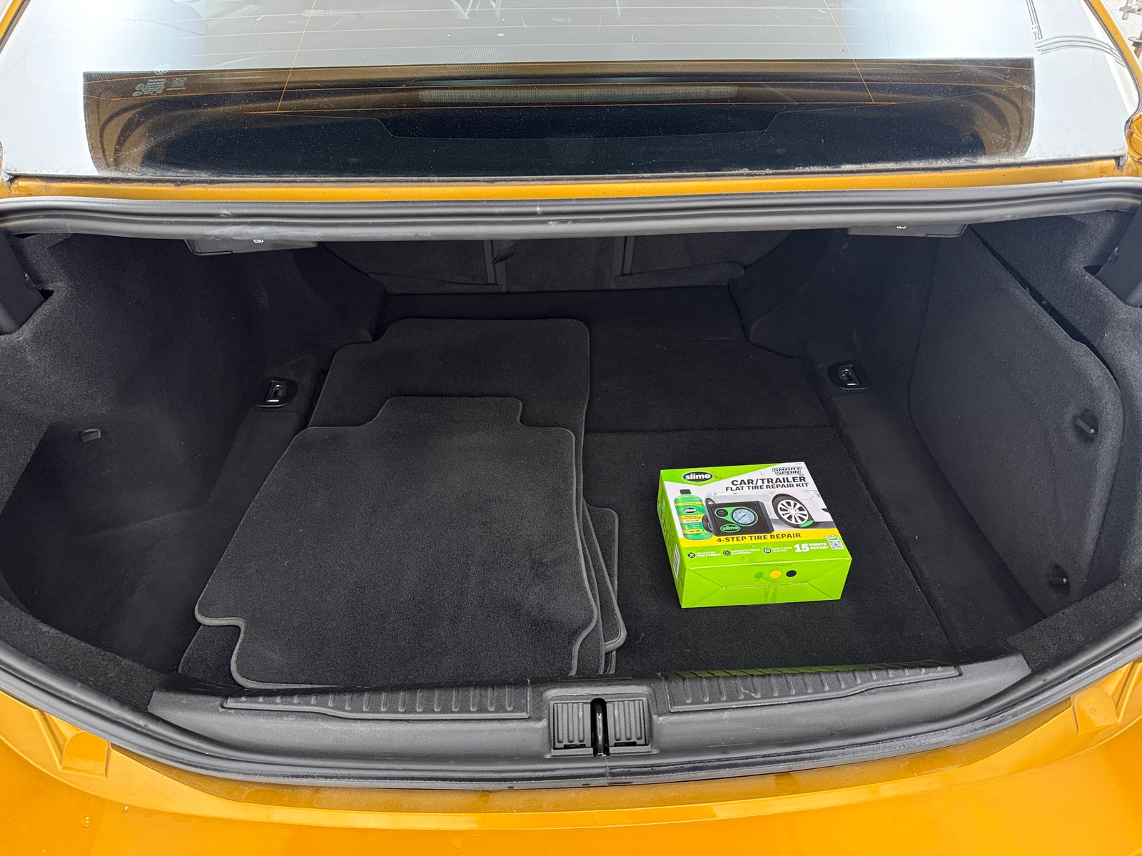 Thumbnail: 2022 Alfa Romeo Giulia - 6