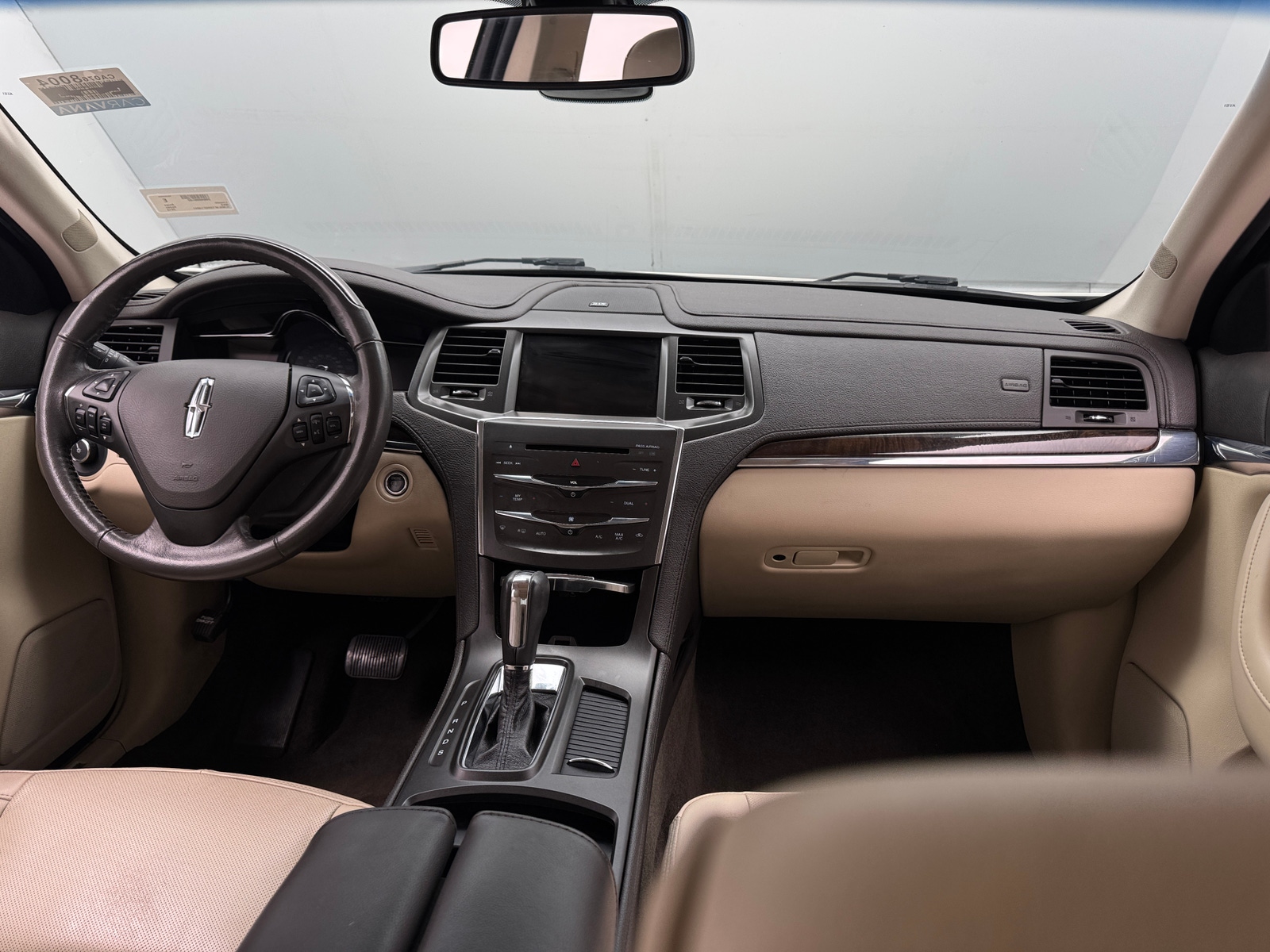 Thumbnail: 2013 Lincoln MKS - 2