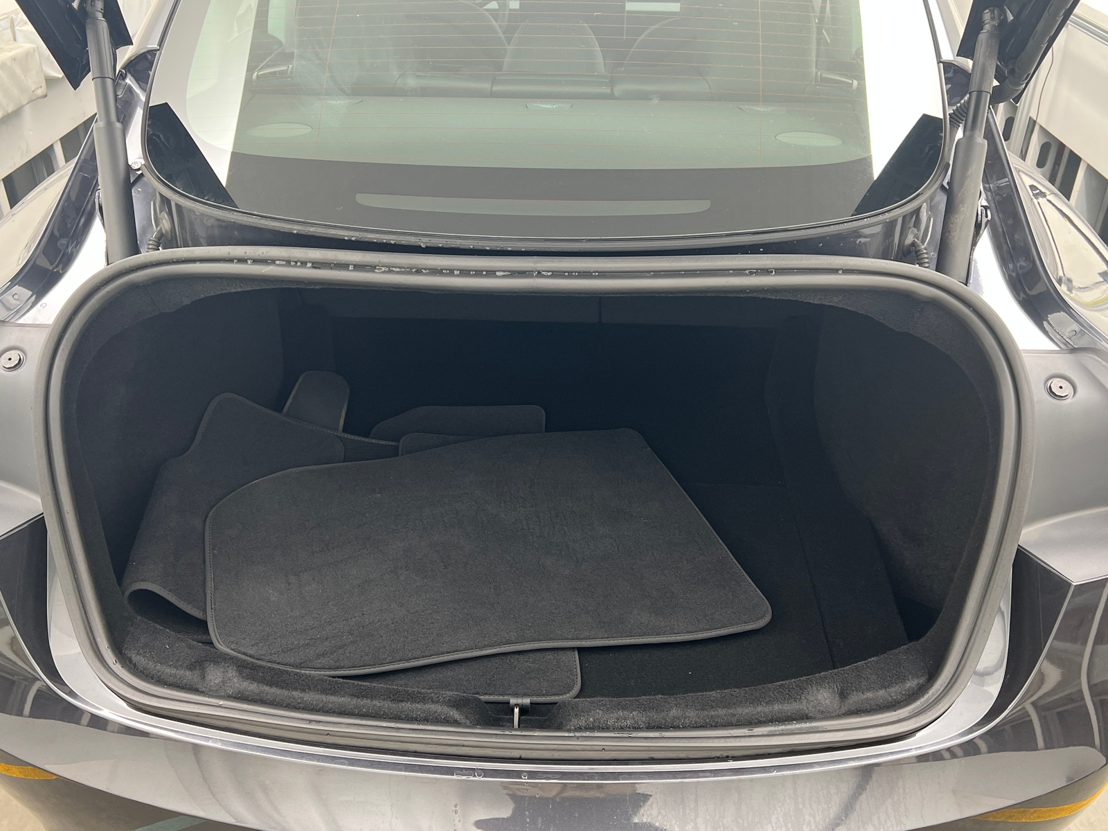 Thumbnail: 2025 Tesla Model 3 - 6