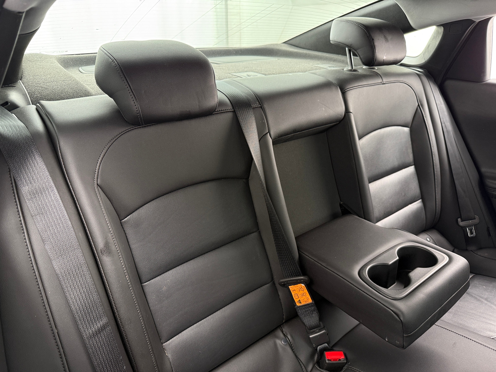 Thumbnail: 2018 Chevrolet Malibu - 6