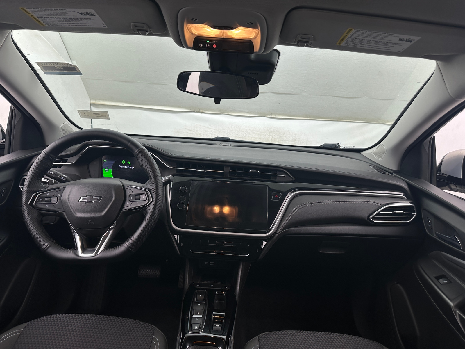 Thumbnail: 2023 Chevrolet Bolt EUV - 3