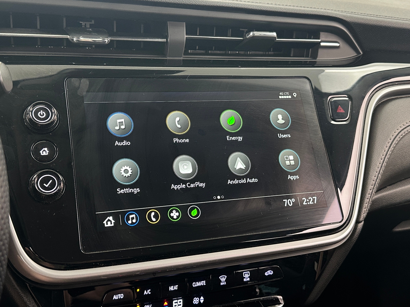 Thumbnail: 2023 Chevrolet Bolt EUV - 4