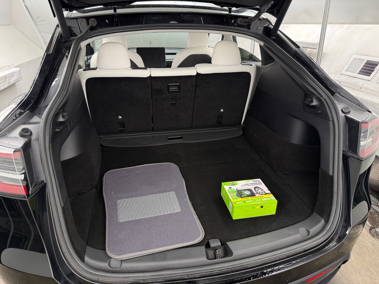 Thumbnail: 2022 Tesla Model Y - 6