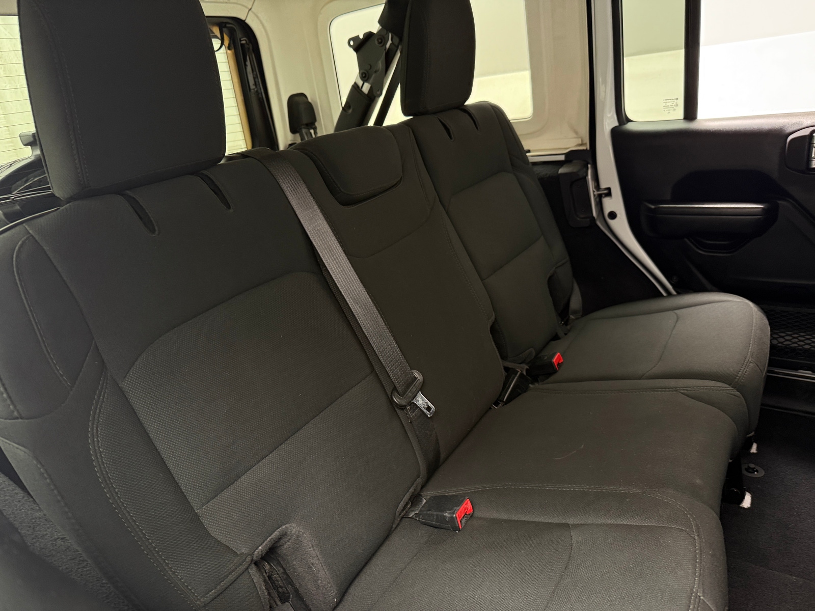 Thumbnail: 2021 Jeep Wrangler - 6