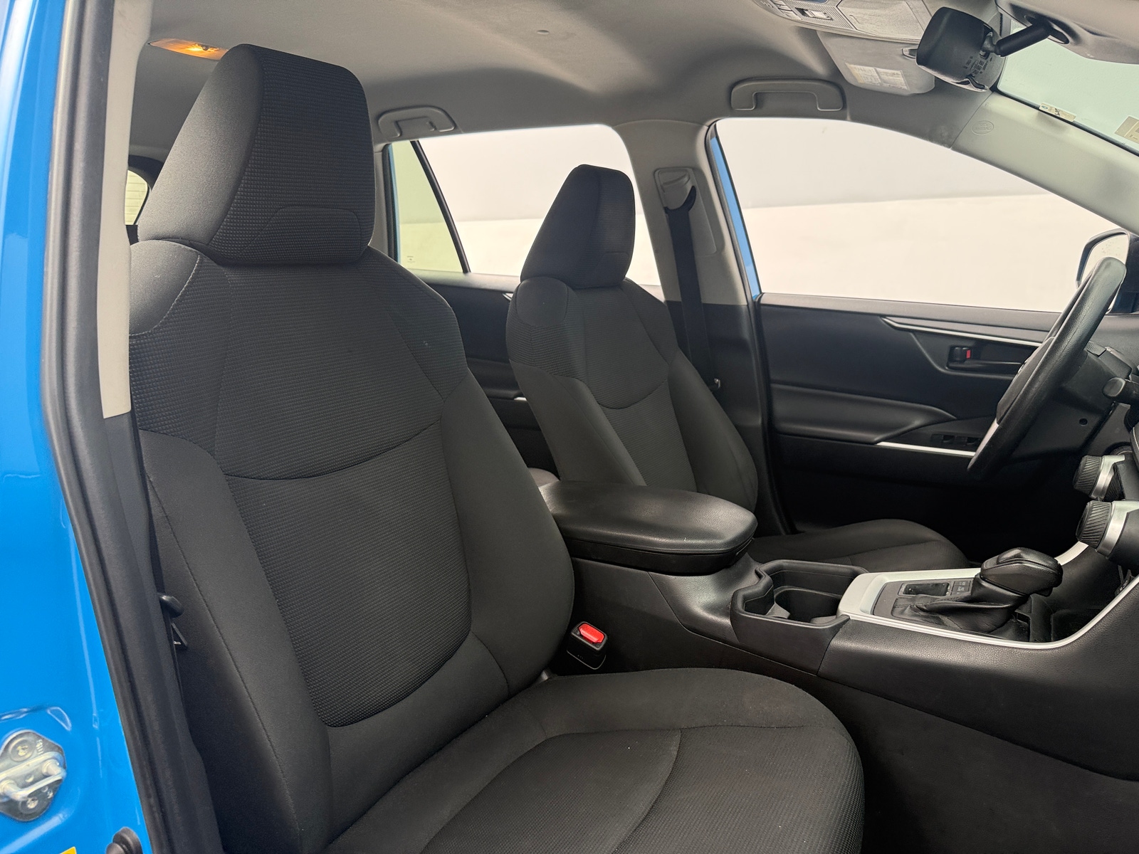 Thumbnail: 2019 Toyota RAV4 - 2