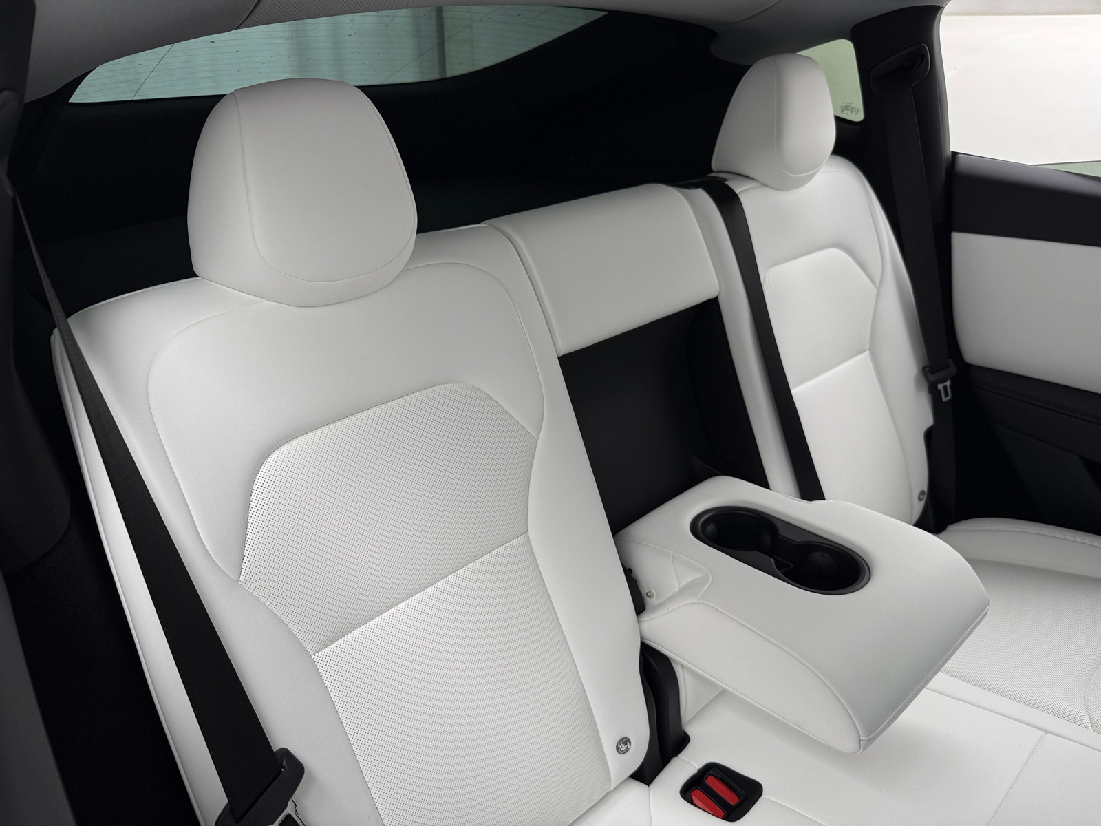 Thumbnail: 2026 Tesla Model Y - 5