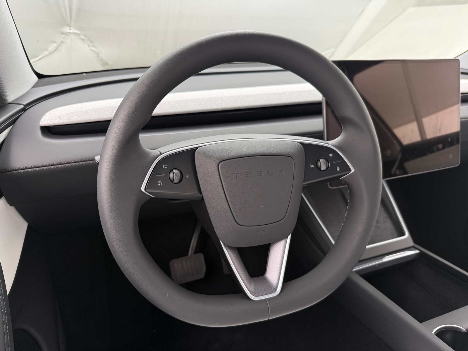 Thumbnail: 2026 Tesla Model Y - 4