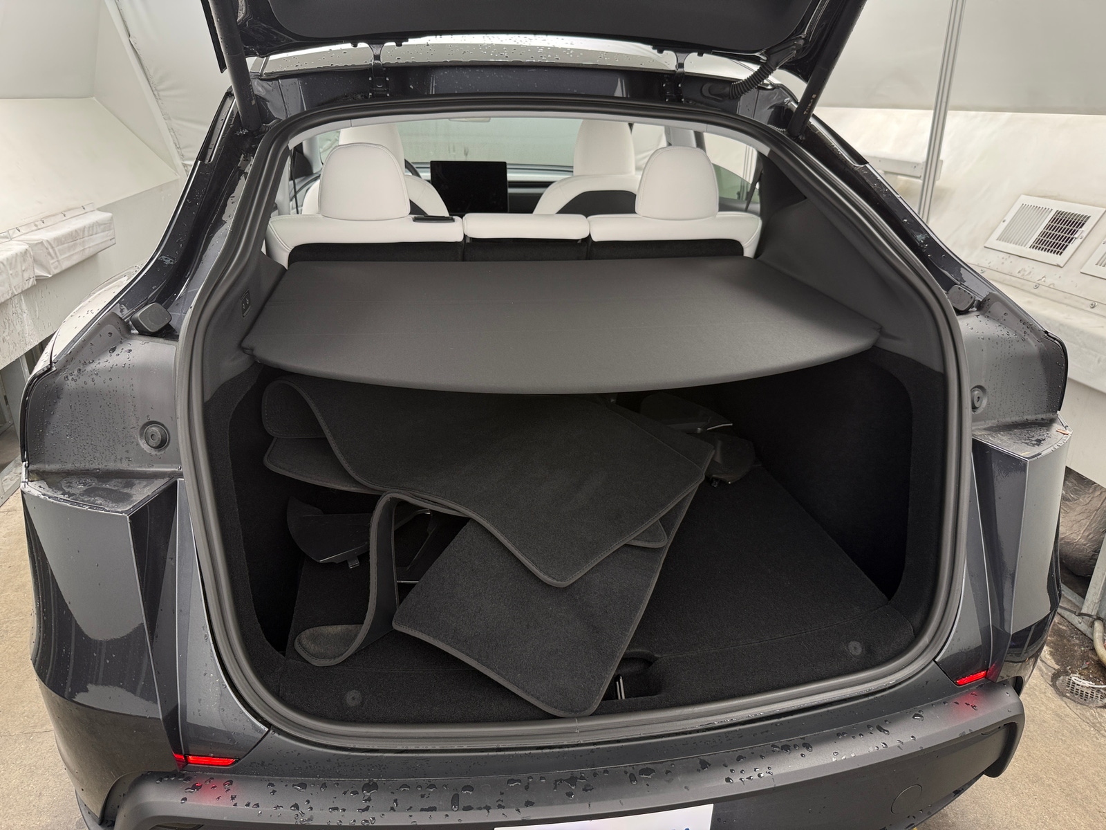 Thumbnail: 2026 Tesla Model Y - 6