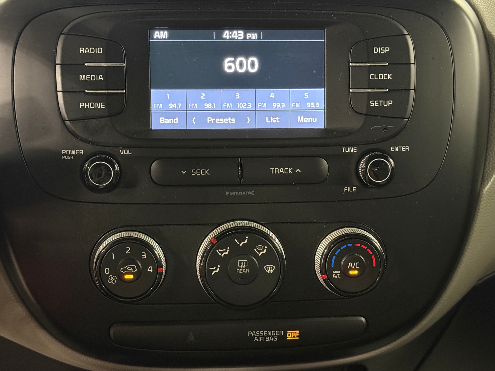 Thumbnail: 2019 Kia Soul - 4