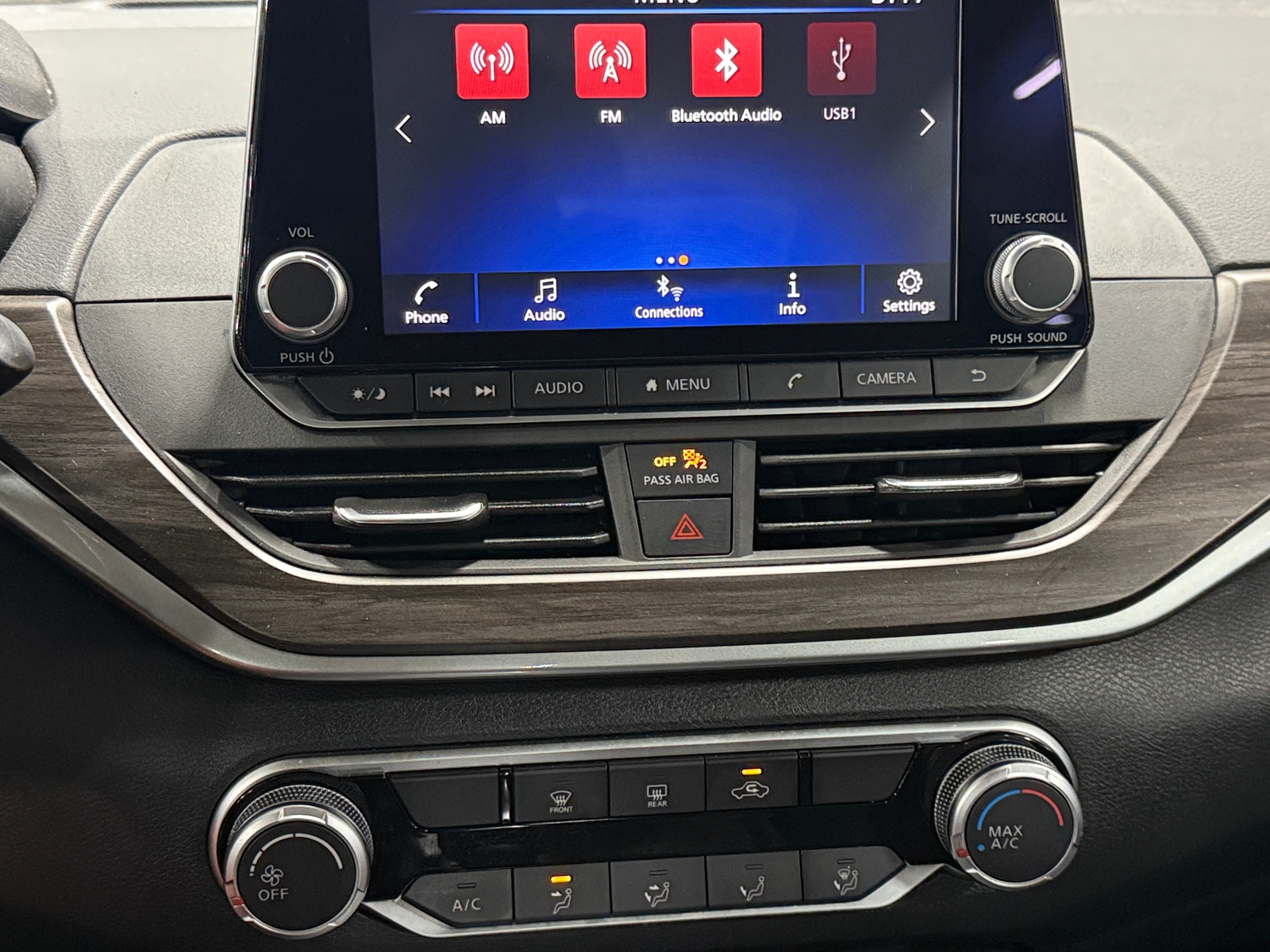 Thumbnail: 2025 Nissan Altima - 4