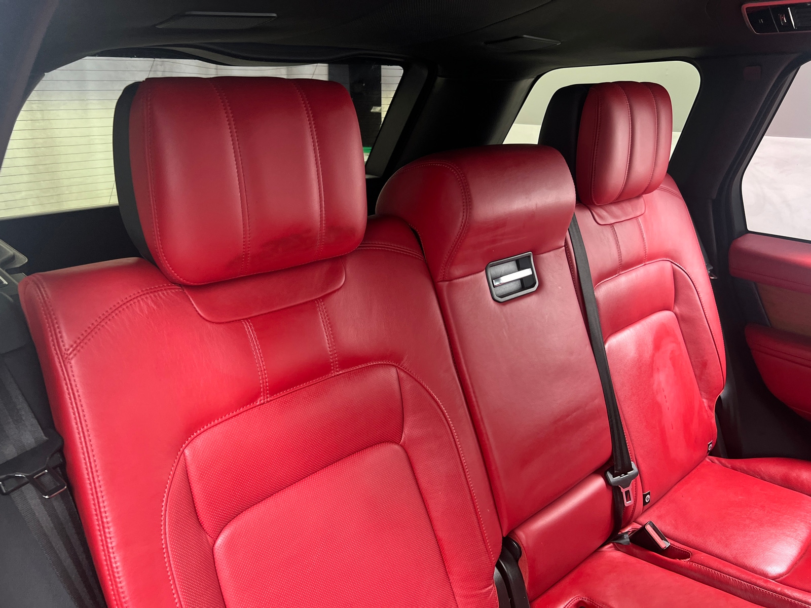 Thumbnail: 2018 Land Rover Range Rover - 5