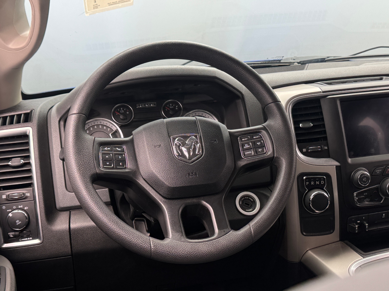 Thumbnail: 2019 RAM 1500 Classic - 5