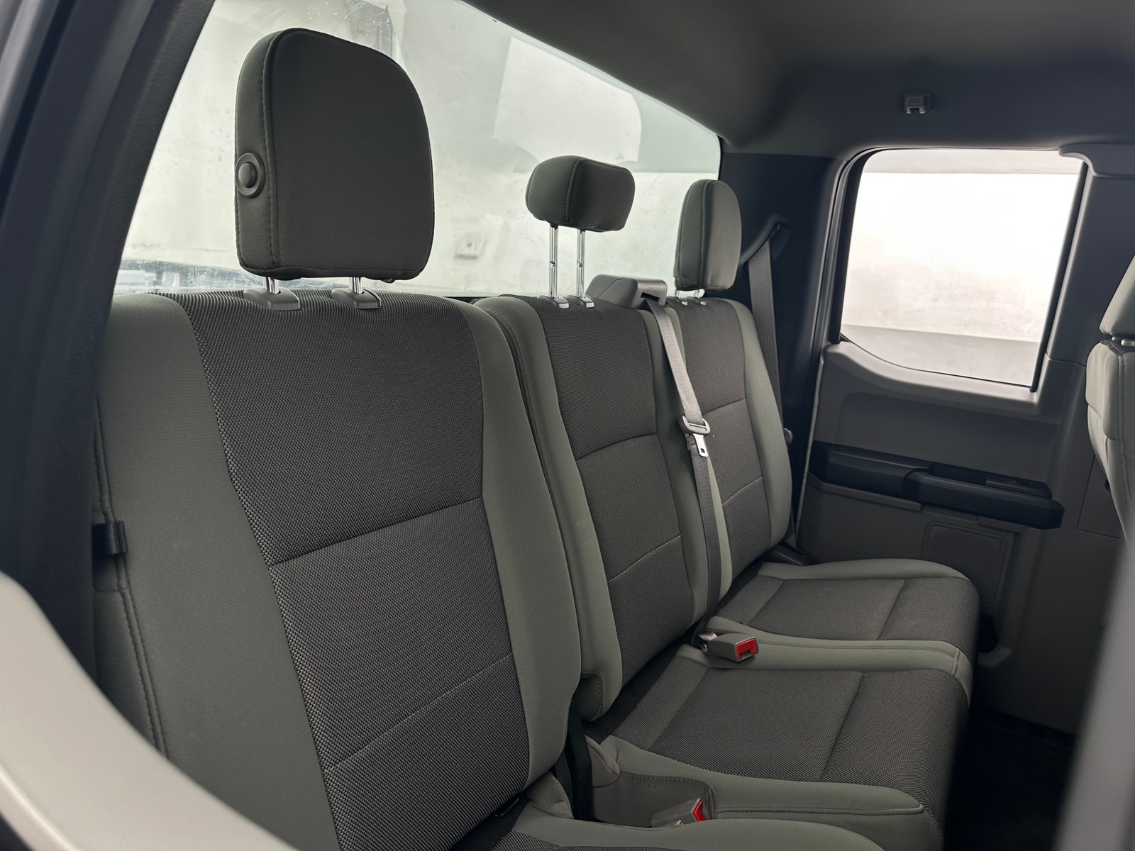 Thumbnail: 2018 Ford Econoline - 6