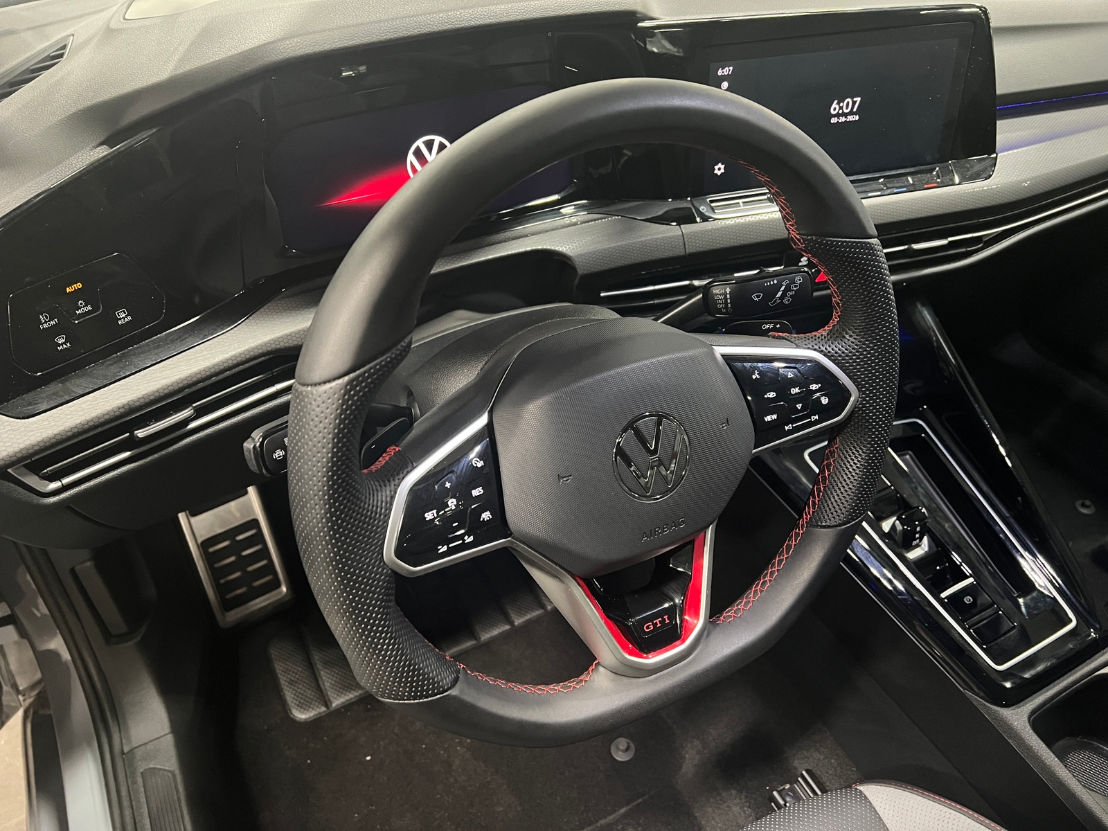 Thumbnail: 2024 Volkswagen Golf - 4