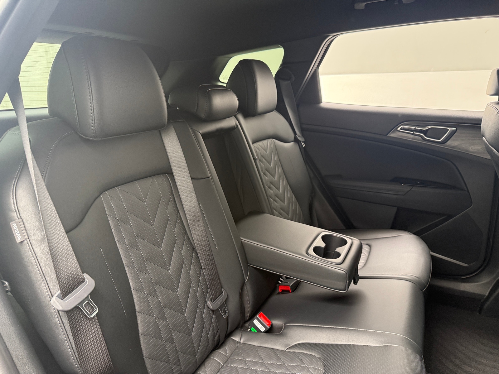 Thumbnail: 2025 Kia Sportage - 5