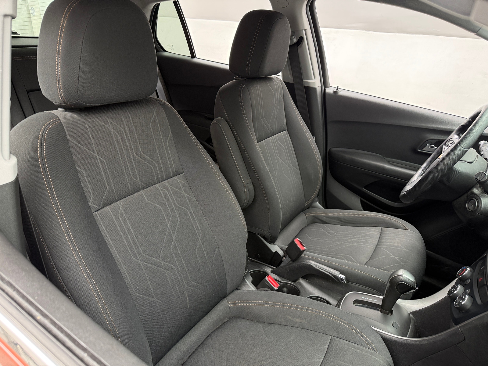 Thumbnail: 2019 Chevrolet Trax - 2